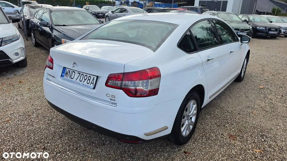 Citroen C5 2011 photo 3