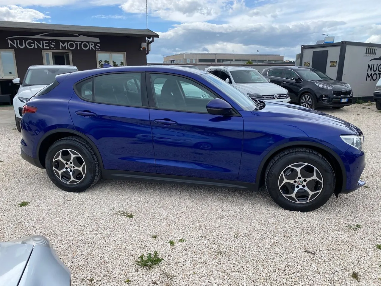 Alfa Romeo Stelvio 2021 photo 2