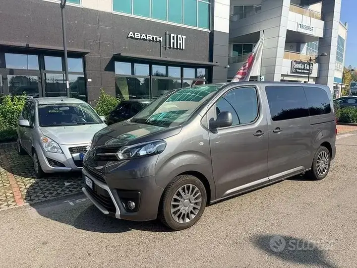 Toyota Proace Verso 2019 photo 2