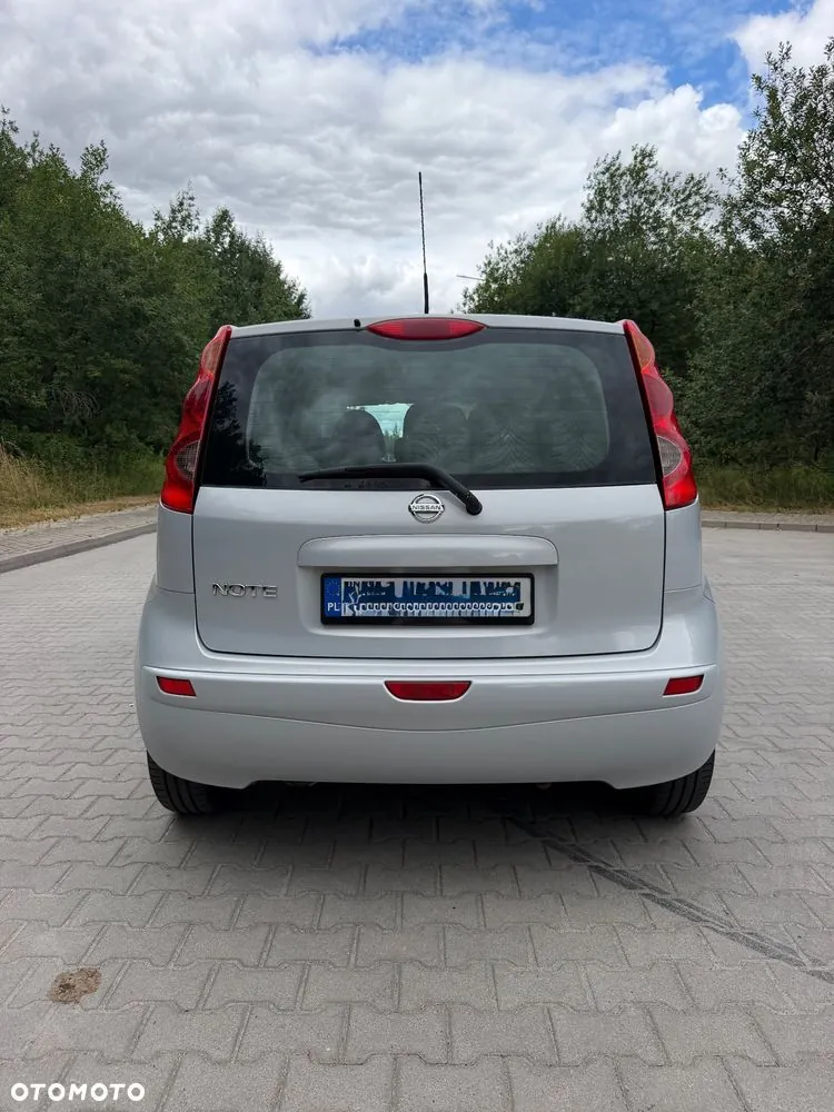 Nissan Note 2008 photo 4