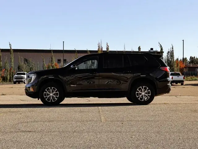 GMC Acadia 2025 photo 5