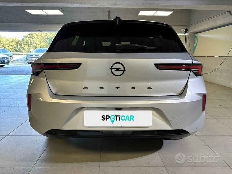Opel Astra 2025 photo 4