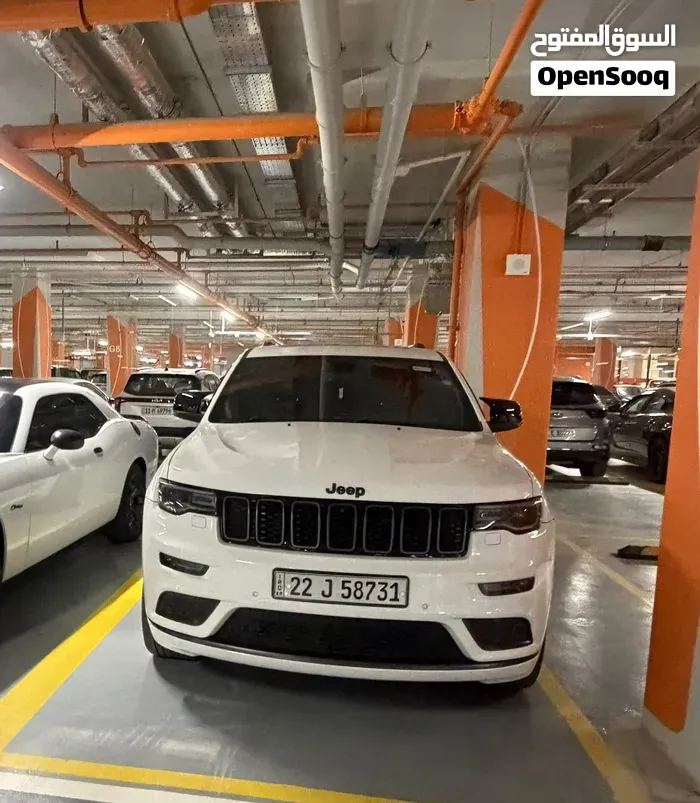 Jeep Grand Cherokee 2019 photo 2