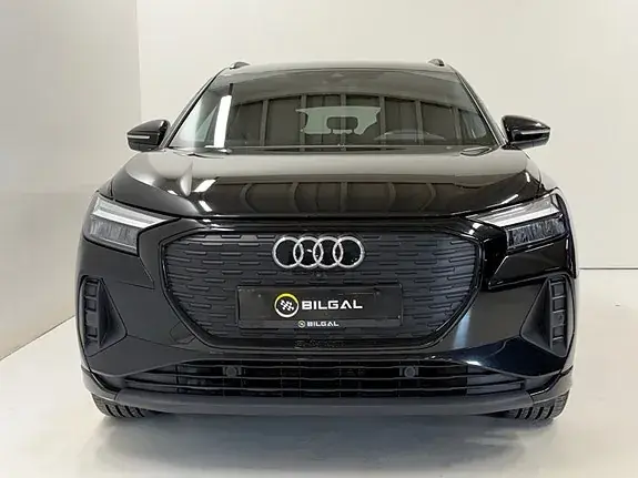 Audi Q4 E-Tron 2023 photo 2