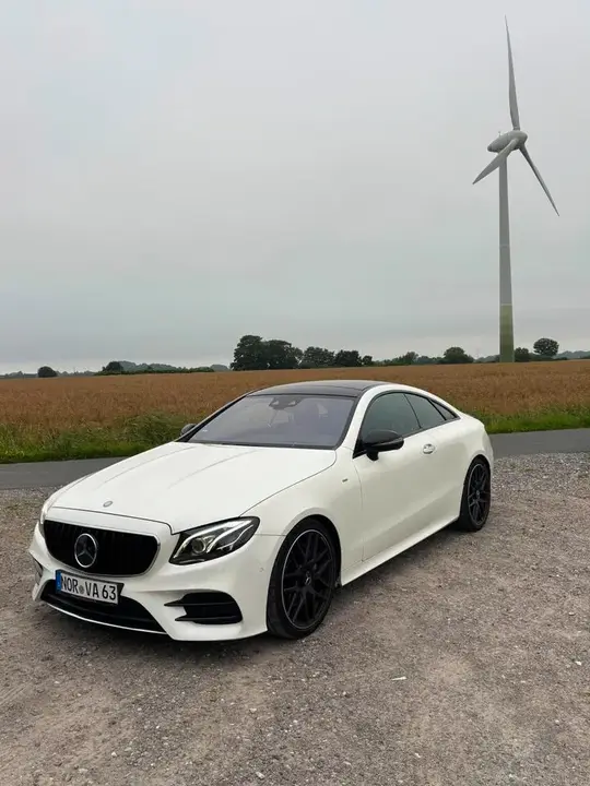 Mercedes-Benz E200 Coupé