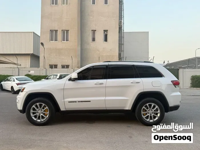 Jeep Grand Cherokee 2021 photo 3