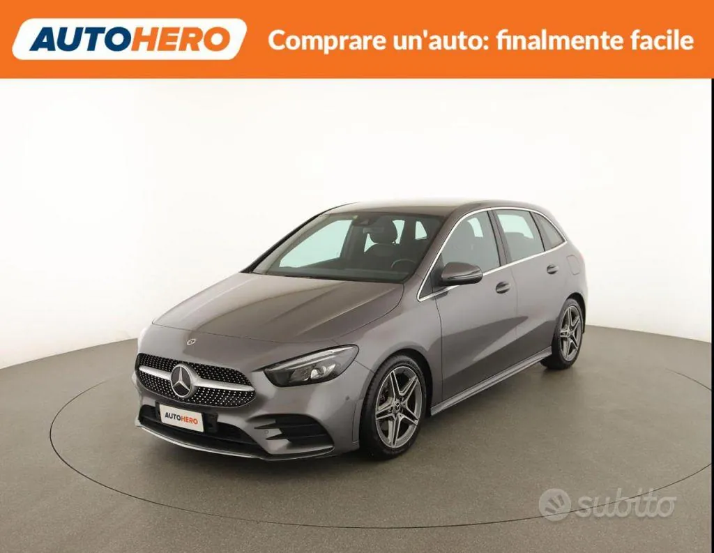 Mercedes-Benz B 180