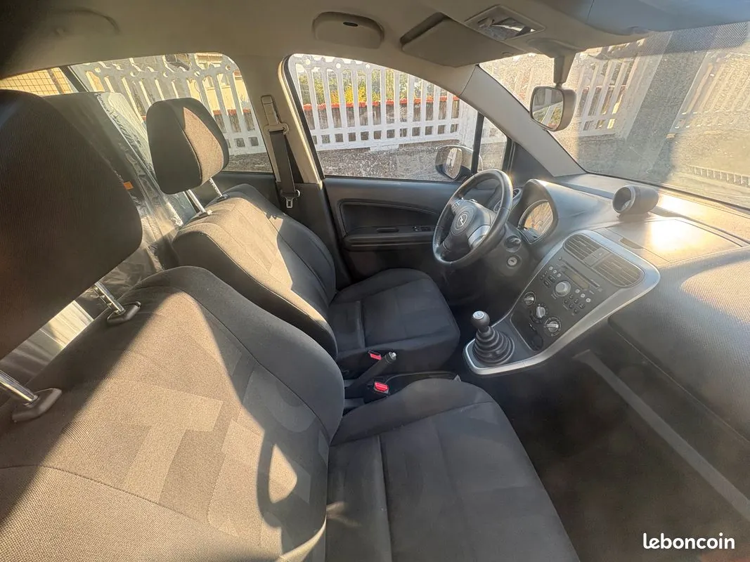 Opel Agila 2010 photo 3