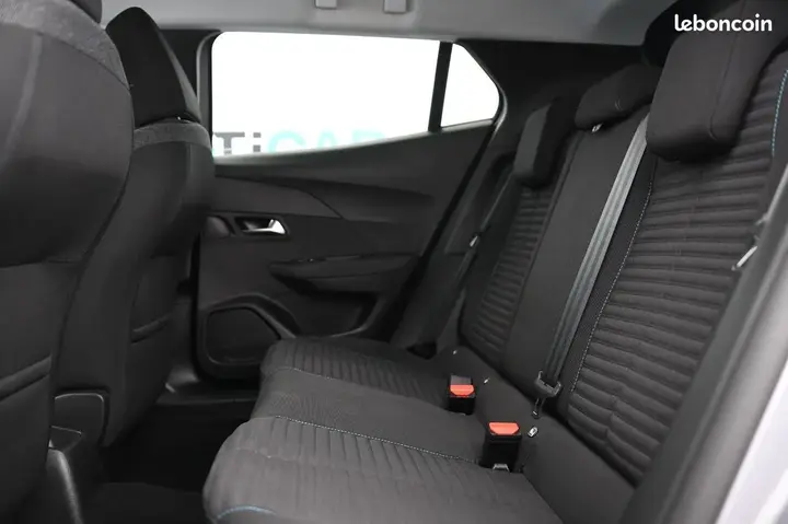 Peugeot 2008 2022 photo 4