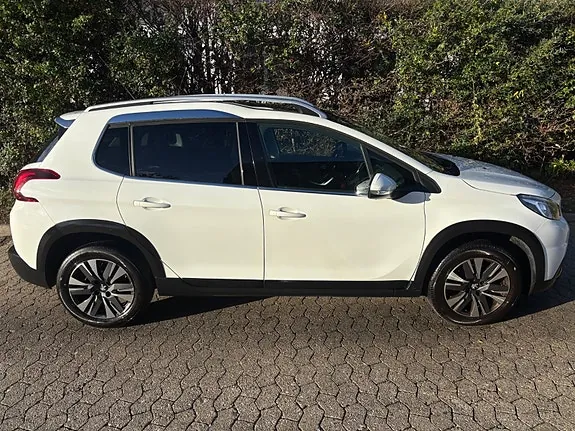 Peugeot 2008 2018 photo 5