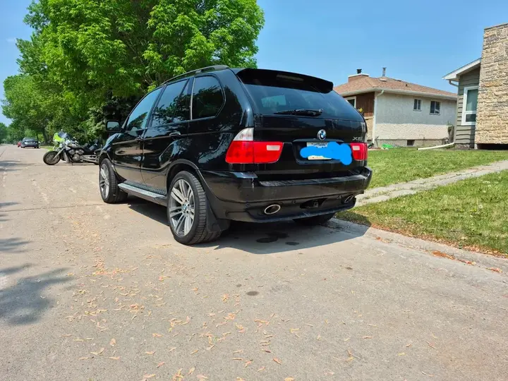 BMW X5 2005 photo 2