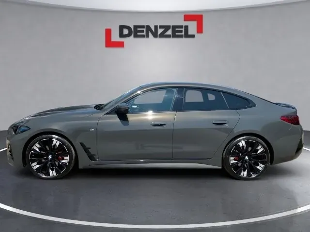 BMW 4 Series 2025 photo 2