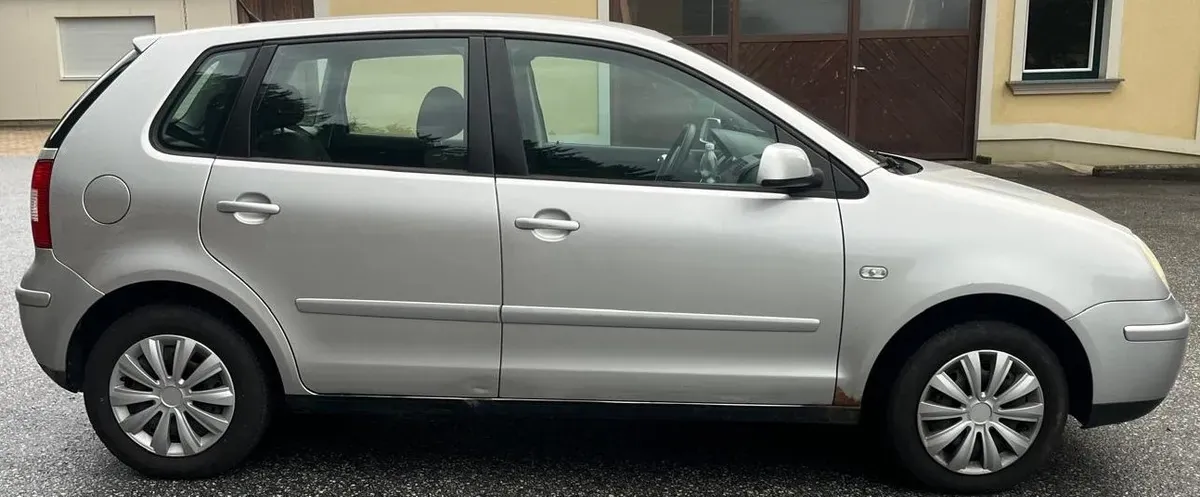 Volkswagen Polo 2004 photo 3