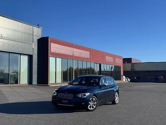 BMW 116I 2011 photo 2