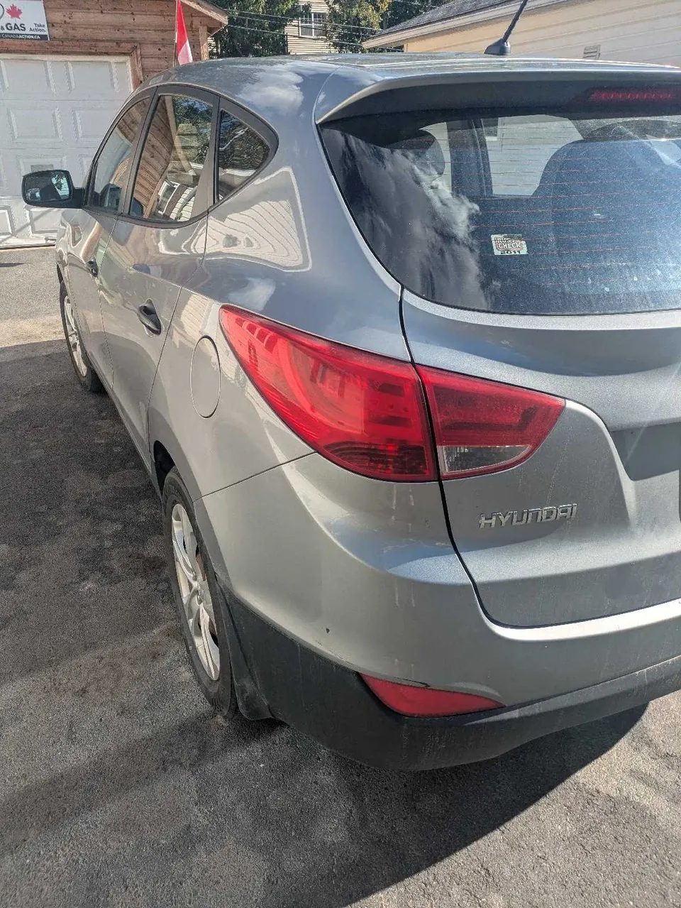 Hyundai Tucson 2011 photo 3
