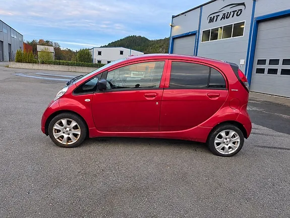 Peugeot Ion 2014 photo 5