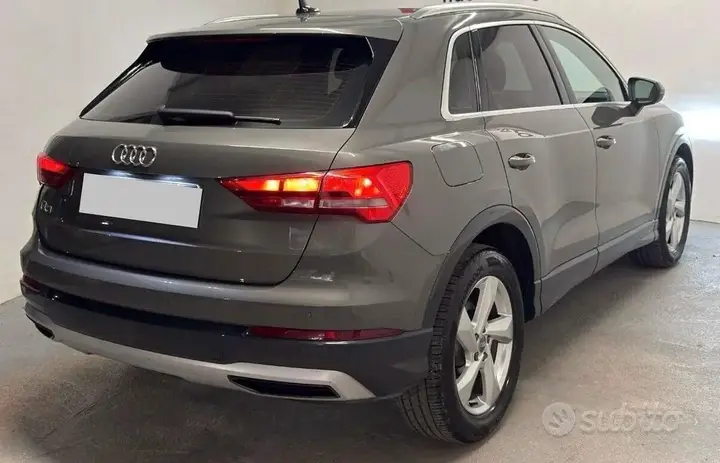 Audi Q3 2022 photo 3