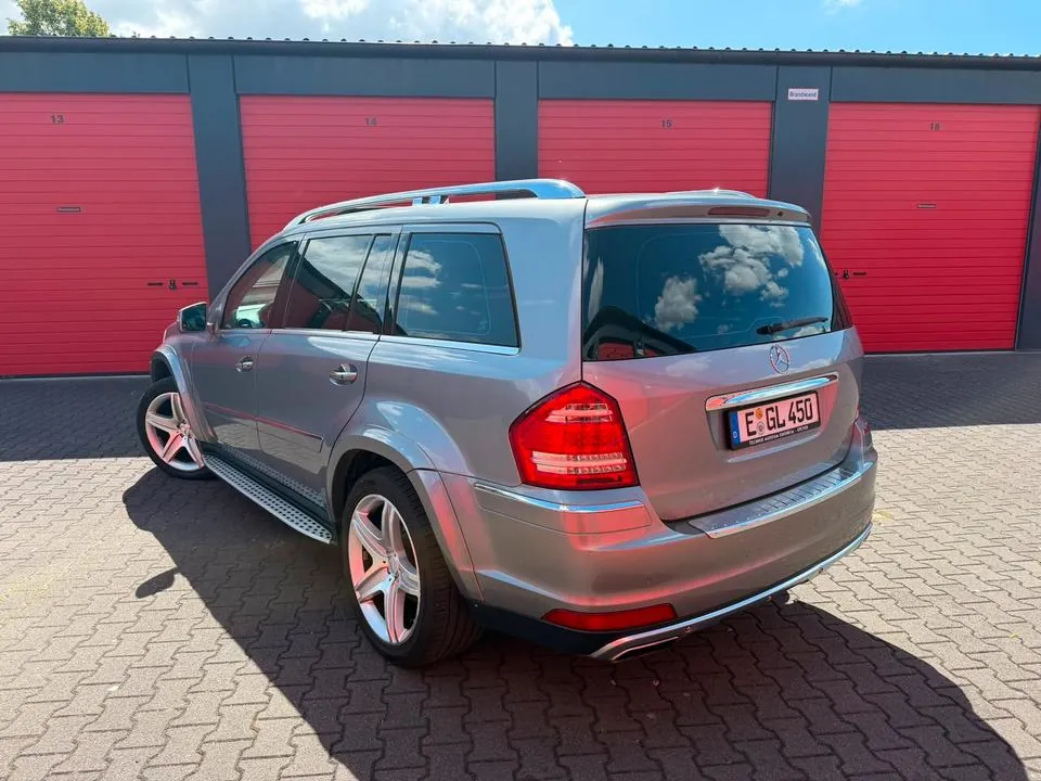 Mercedes-Benz Gl-Class