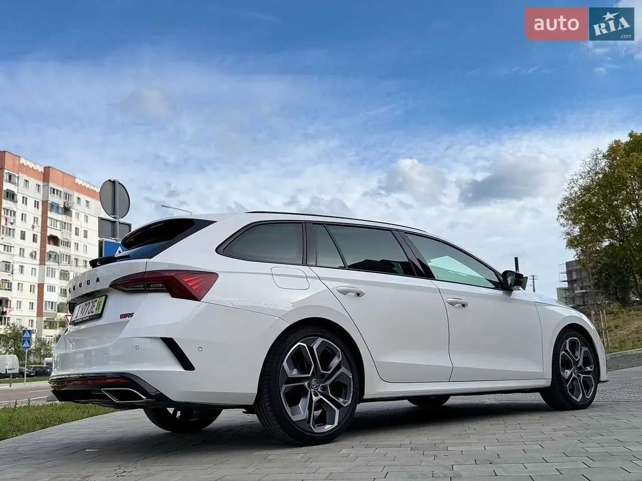Skoda Octavia 2023 photo 4