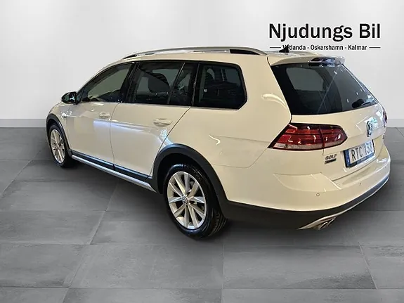 Volkswagen Golf Alltrack 2018 photo 2