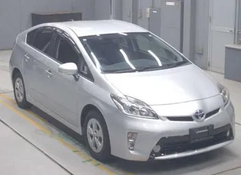 Toyota Prius 2015 photo 2