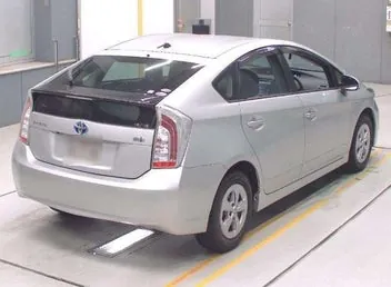 Toyota Prius 2015 photo 4