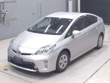 Toyota Prius 2015 photo 3