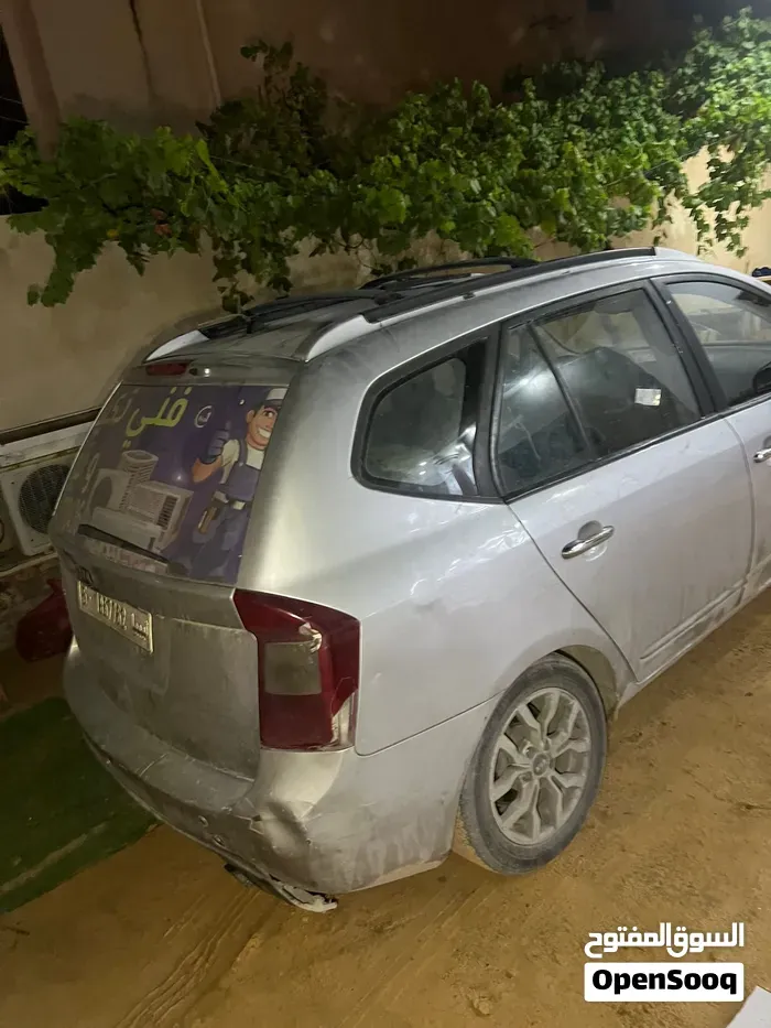 Kia Carens 2007 photo 4