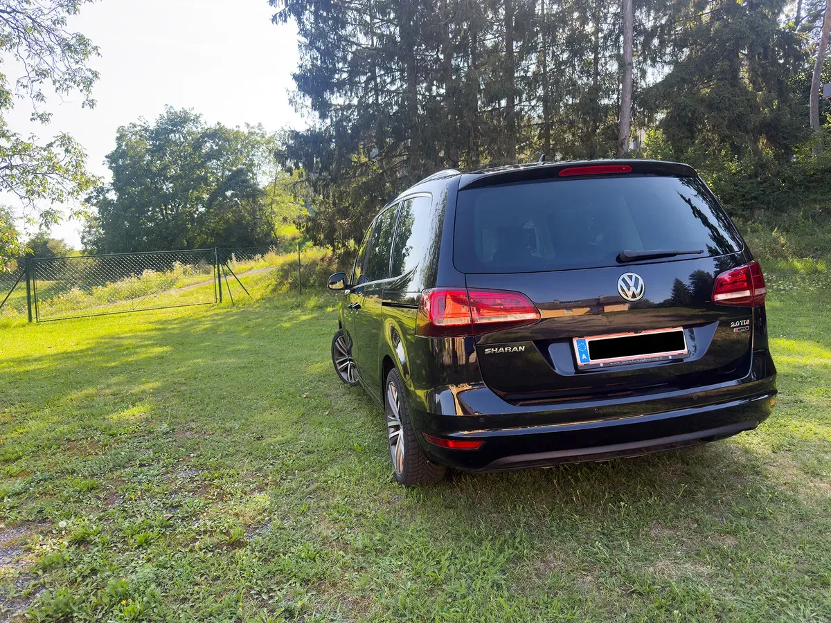 Volkswagen Sharan 2016 photo 2