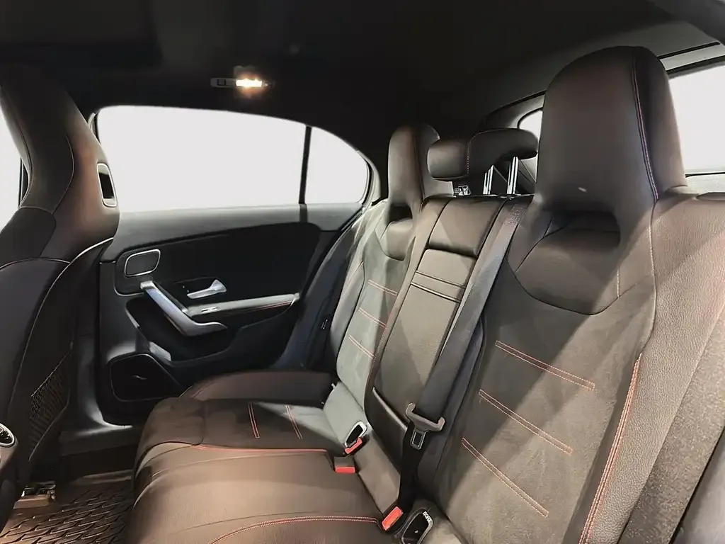 Mercedes-Benz A-Class 2020 photo 4