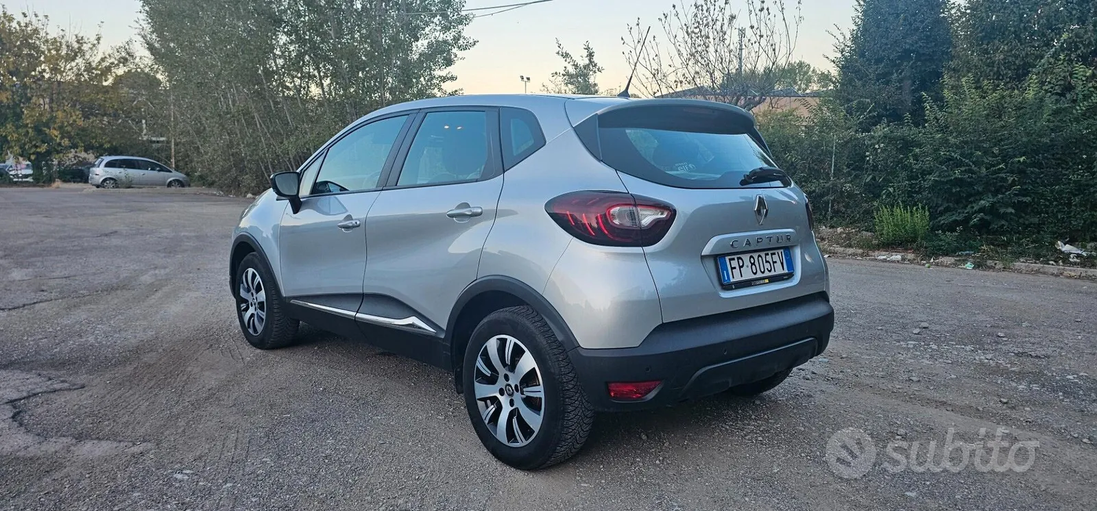 Renault Captur 2018 photo 3