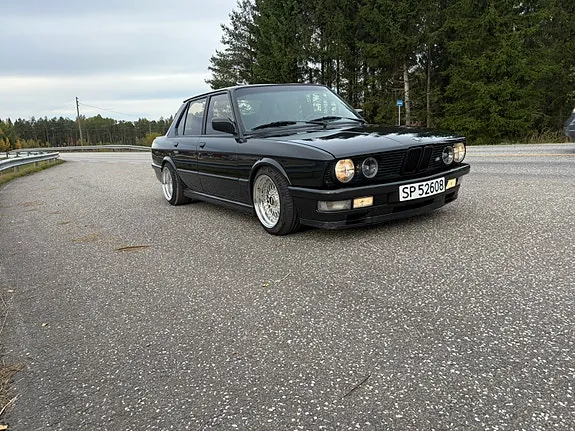 BMW 535I 1982 photo 2