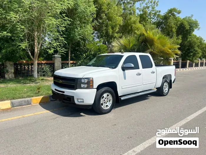 Chevrolet Silverado 2012 photo 3