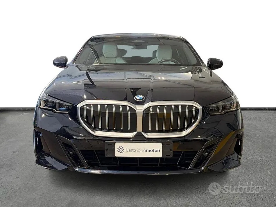 BMW 520D 2023 photo 3