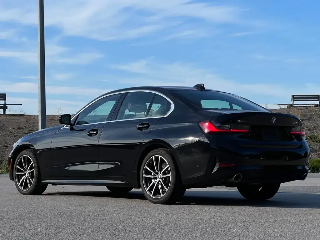 BMW 3 Series 2020 photo 5