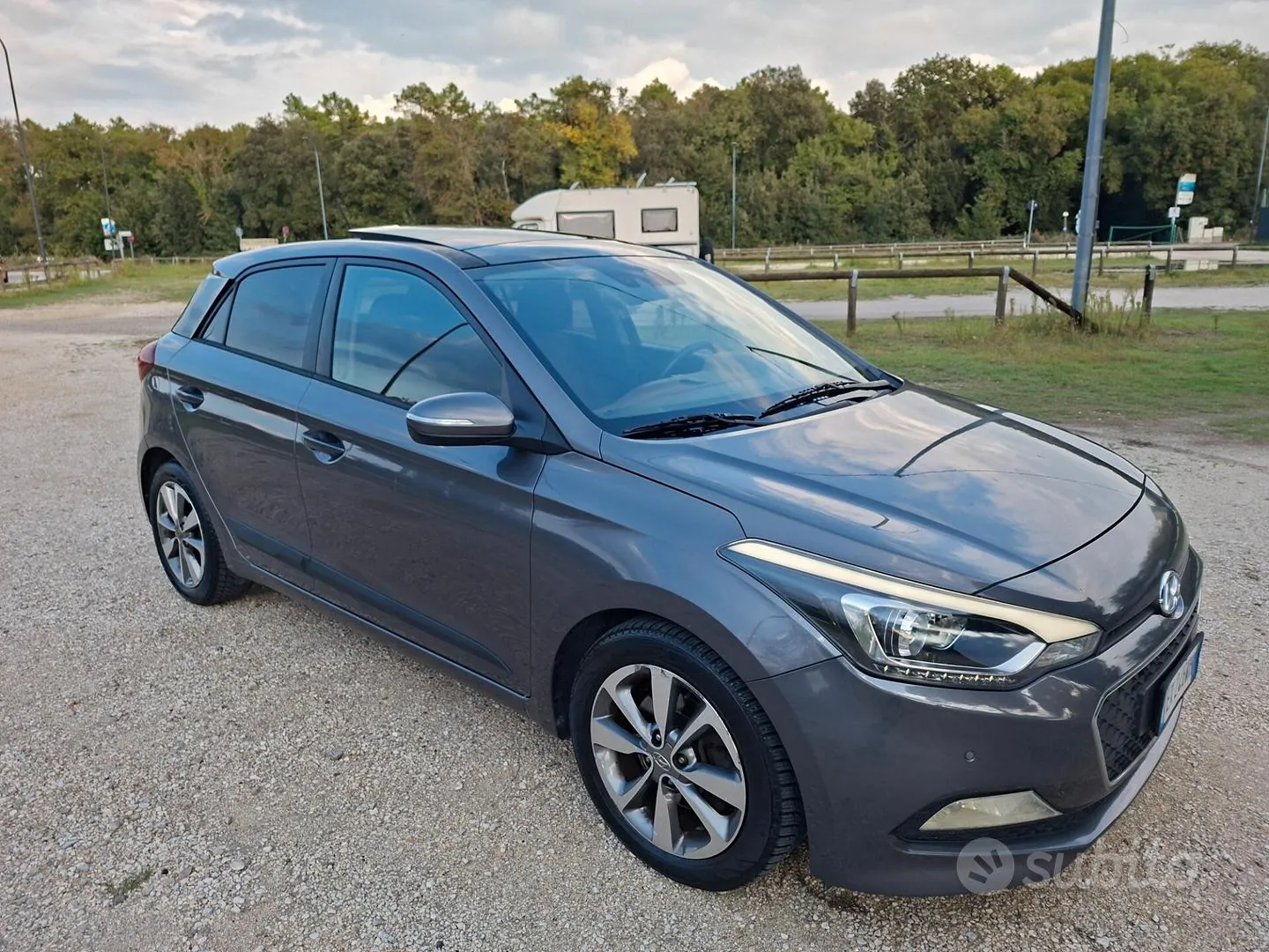 Hyundai I20 2015 photo 3