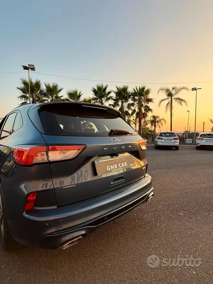 Ford Kuga 2023 photo 4