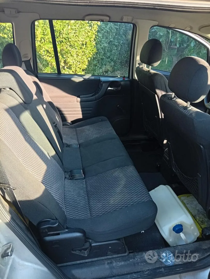 Opel Zafira 2005 photo 4