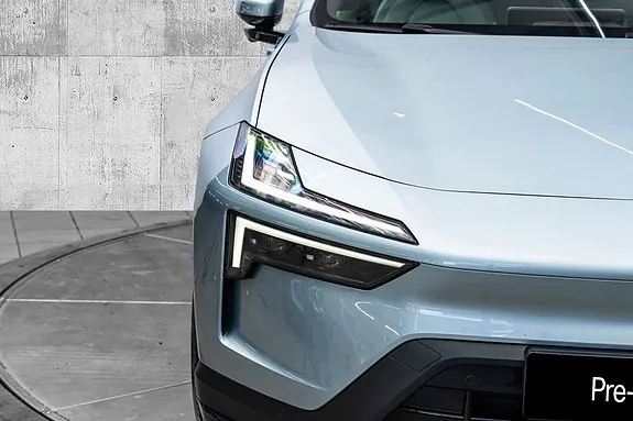 Polestar 4 2025 photo 4