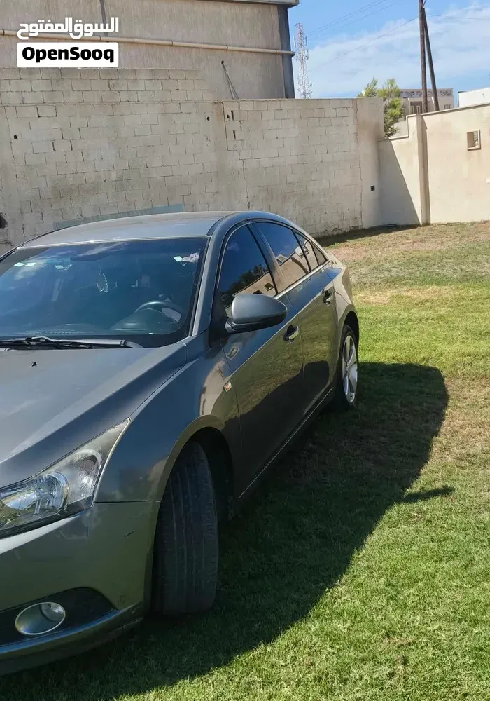 Chevrolet Cruze 2010 photo 4