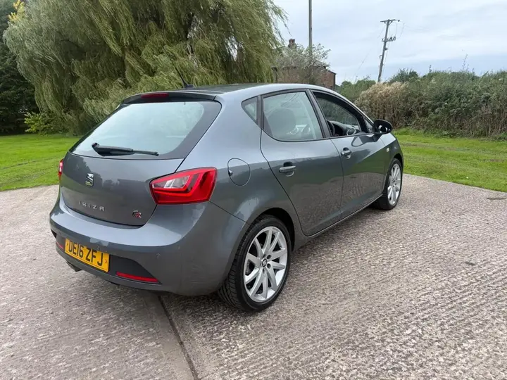 Seat Ibiza 2016 photo 5