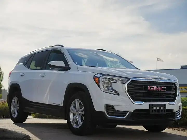 GMC Terrain 2024 photo 4