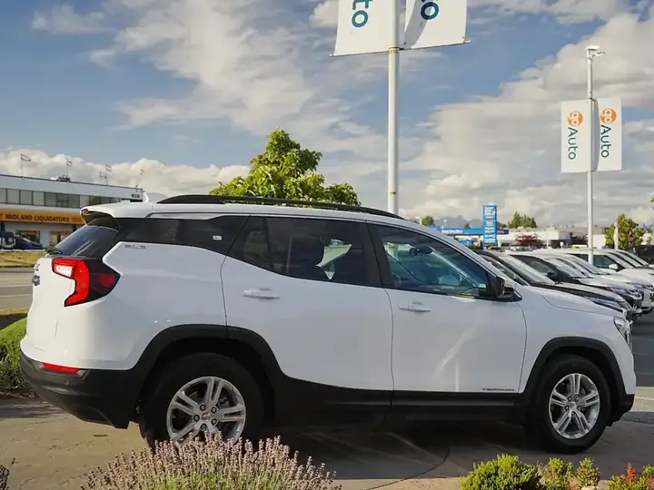 GMC Terrain 2024 photo 5