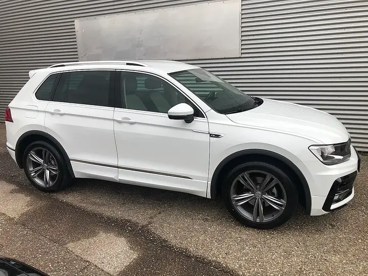 Volkswagen Tiguan 2018 photo 2