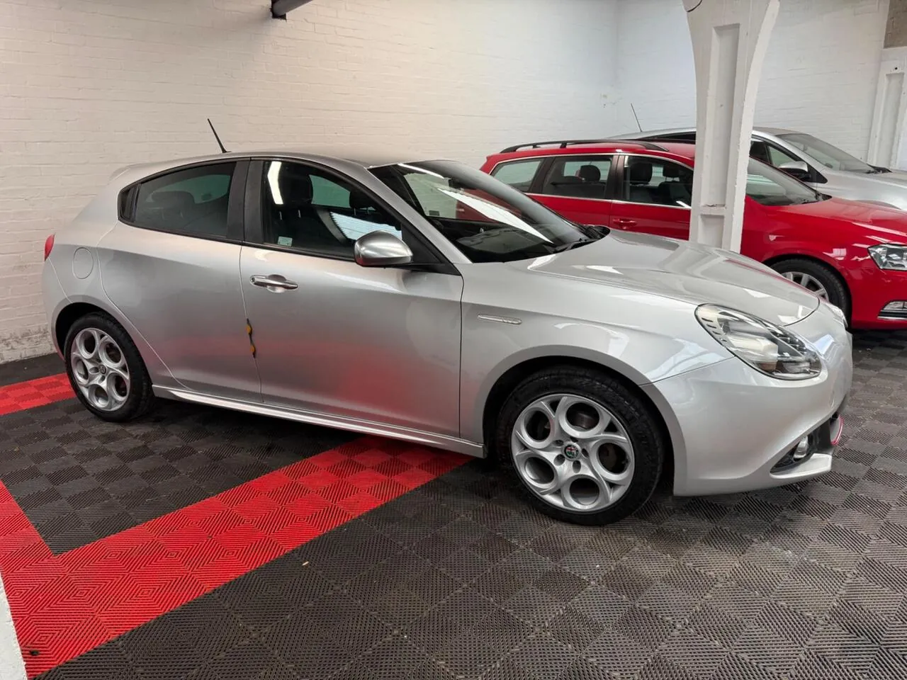 Alfa Romeo Giulietta 2018 photo 5