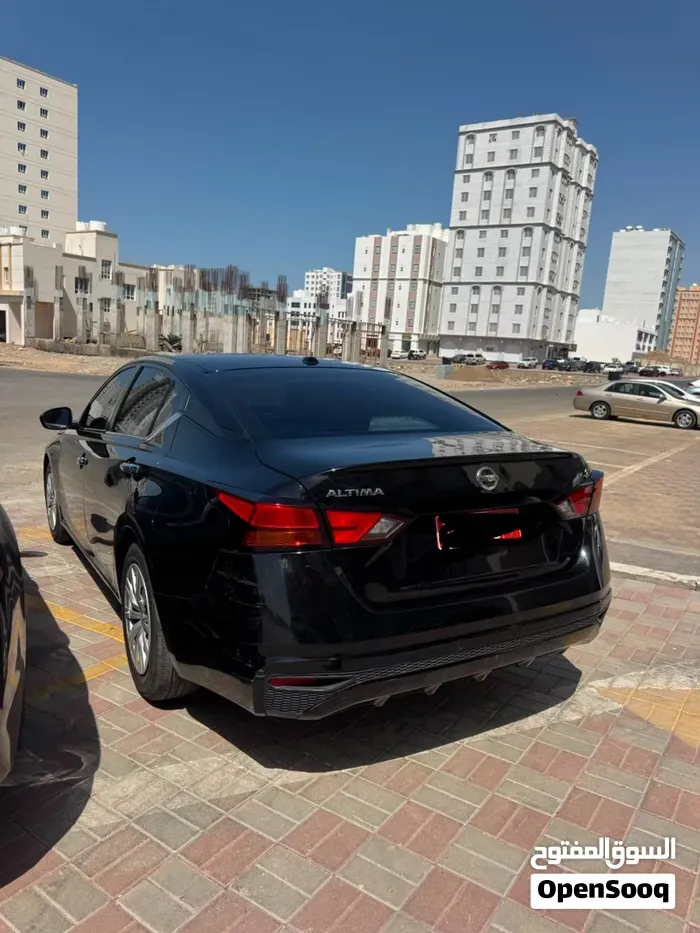 Nissan Altima