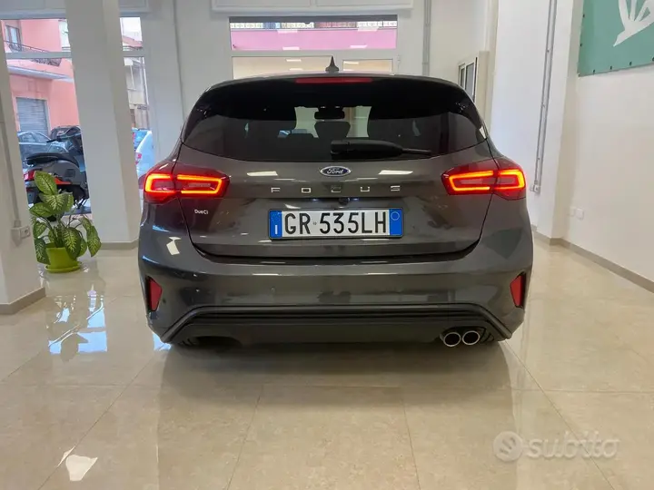 Ford Focus 2023 photo 5