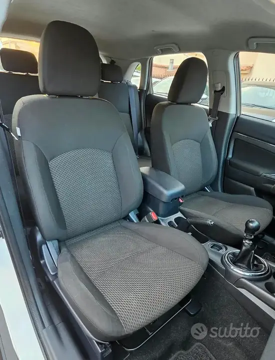Mitsubishi Asx 2015 photo 5