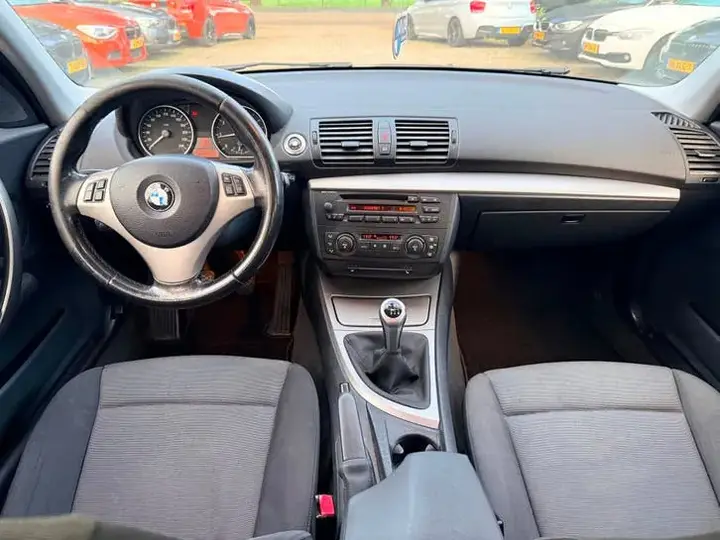 BMW 1Serie 2006 photo 2