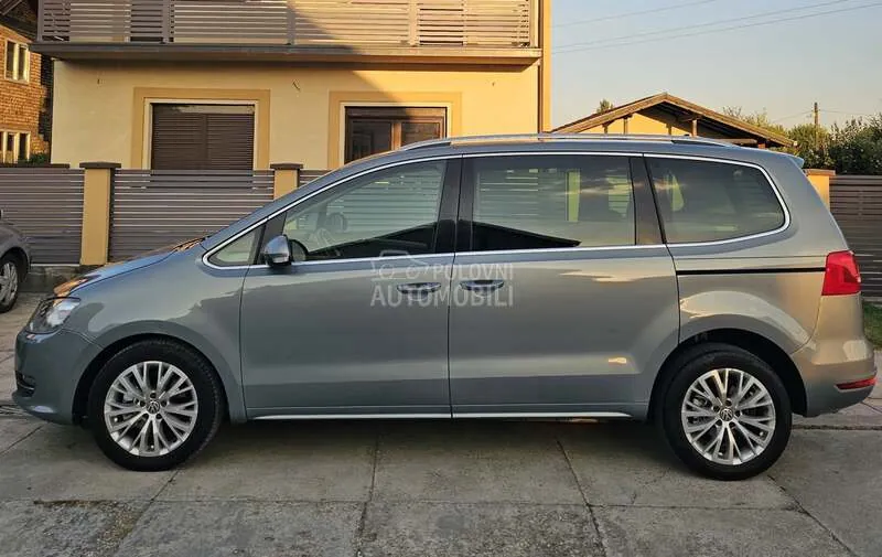 Volkswagen Sharan 2011 photo 3